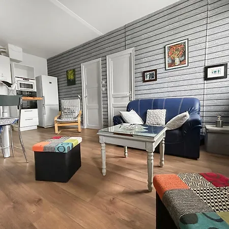 Maison Avec Jardin, à 1km Des Plages Royan